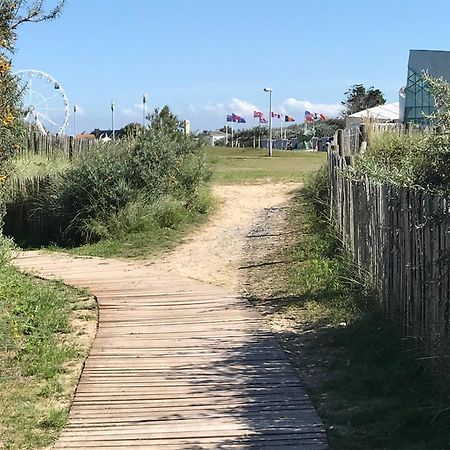 Bleu Sale - F2 Courseulles Avec Balcon Lägenhet Exteriör bild