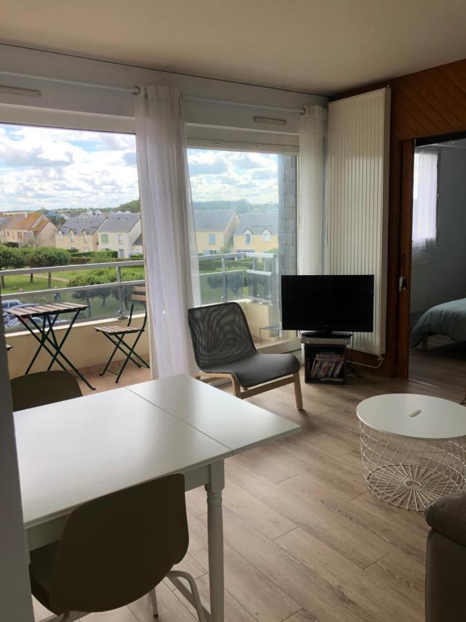 Bleu Sale - F2 Courseulles Avec Balcon Lägenhet Exteriör bild