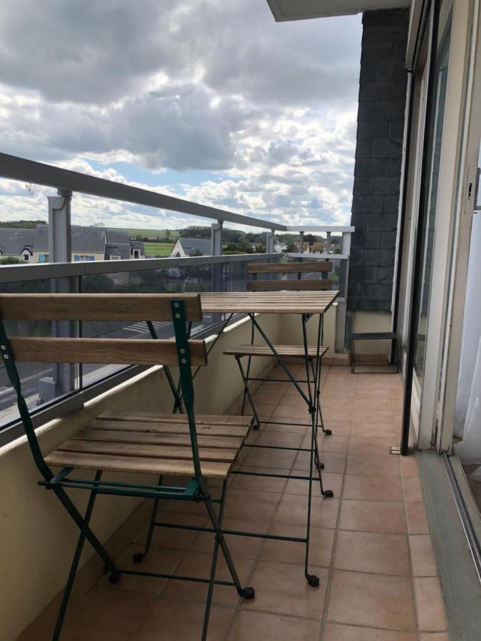 Bleu Sale - F2 Courseulles Avec Balcon Lägenhet Exteriör bild