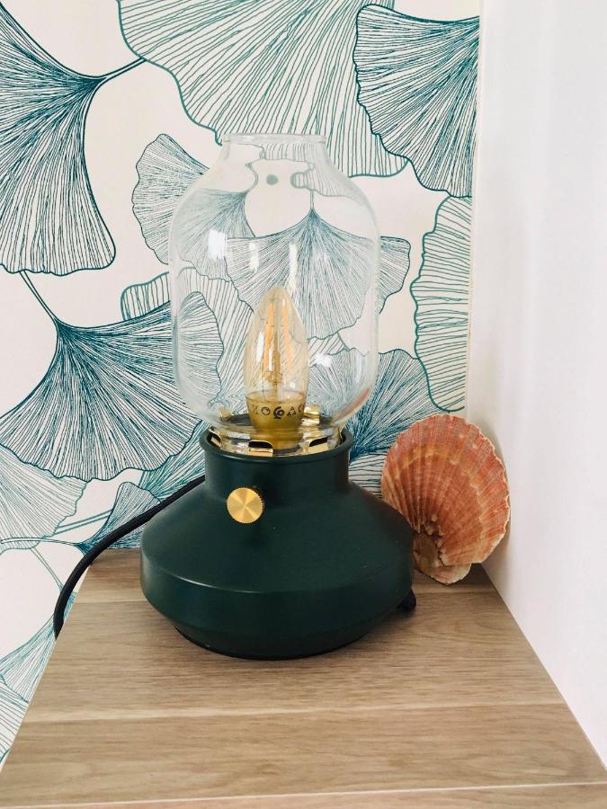 Bleu Sale - F2 Courseulles Avec Balcon Lägenhet Exteriör bild